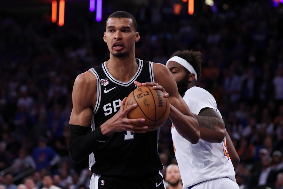 总决赛G5裁判名单出炉，哈珀迎来神级里程碑，文班亚马放狠话